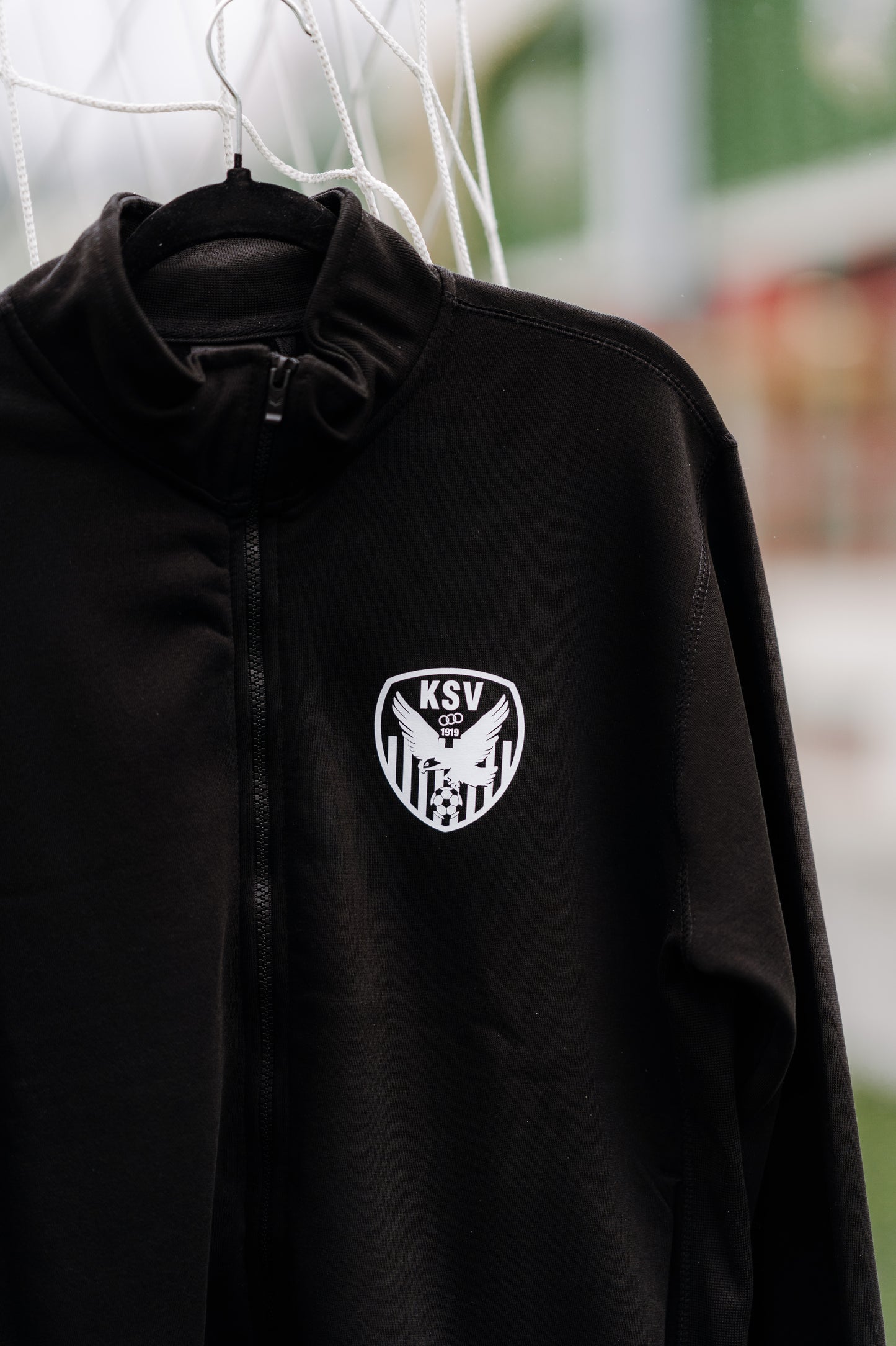 KSV1919 Logo Weste Schwarz